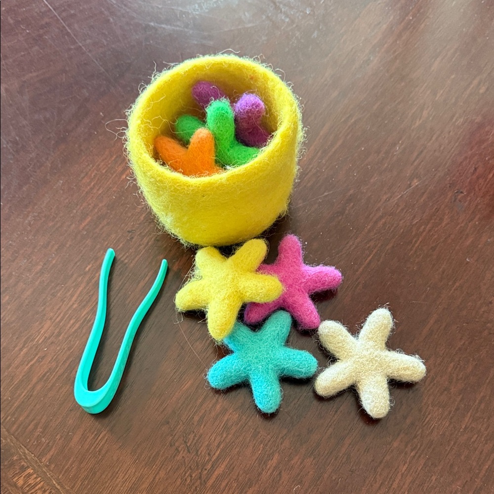 Lovevery felt stars and tweezers